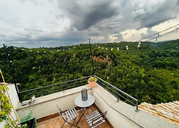 La Casa Sui Tetti -Calcata